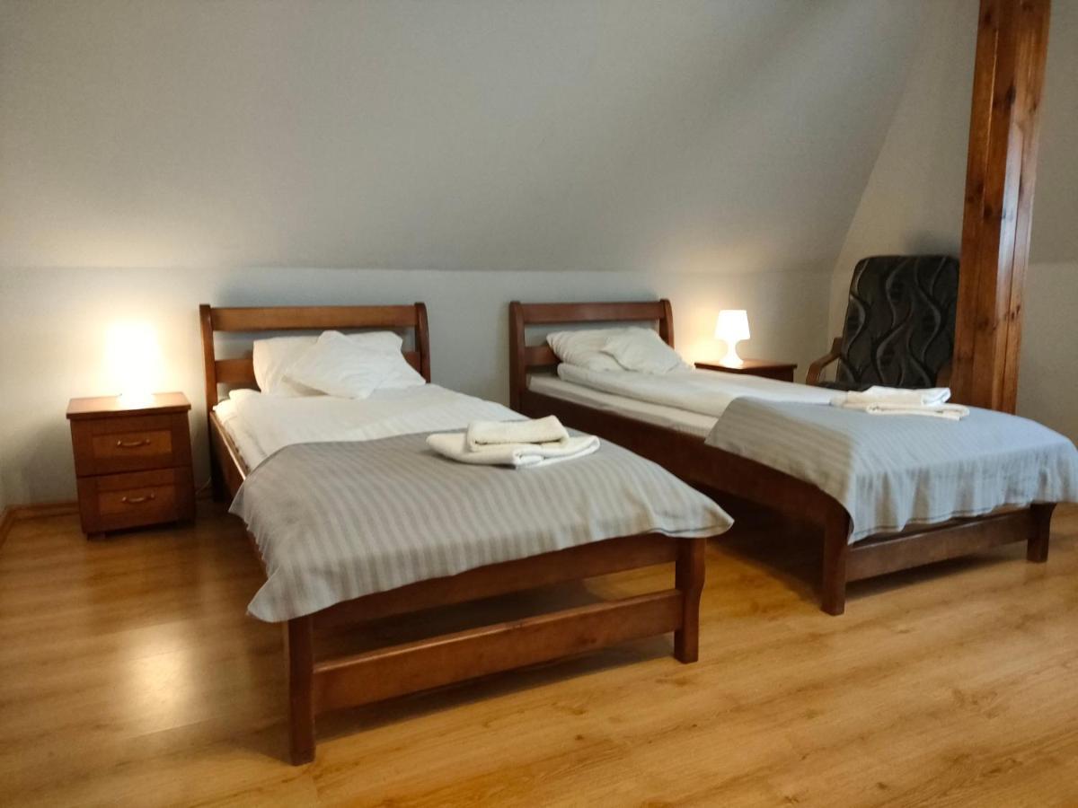 Dworek Zawadzkich Kruszyn  Extérieur photo