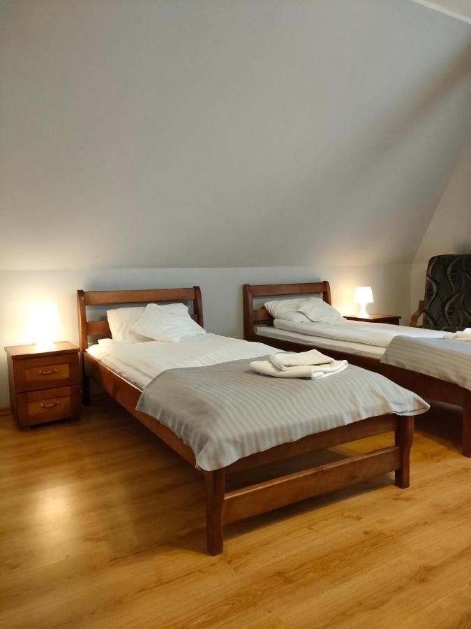Dworek Zawadzkich Kruszyn  Extérieur photo