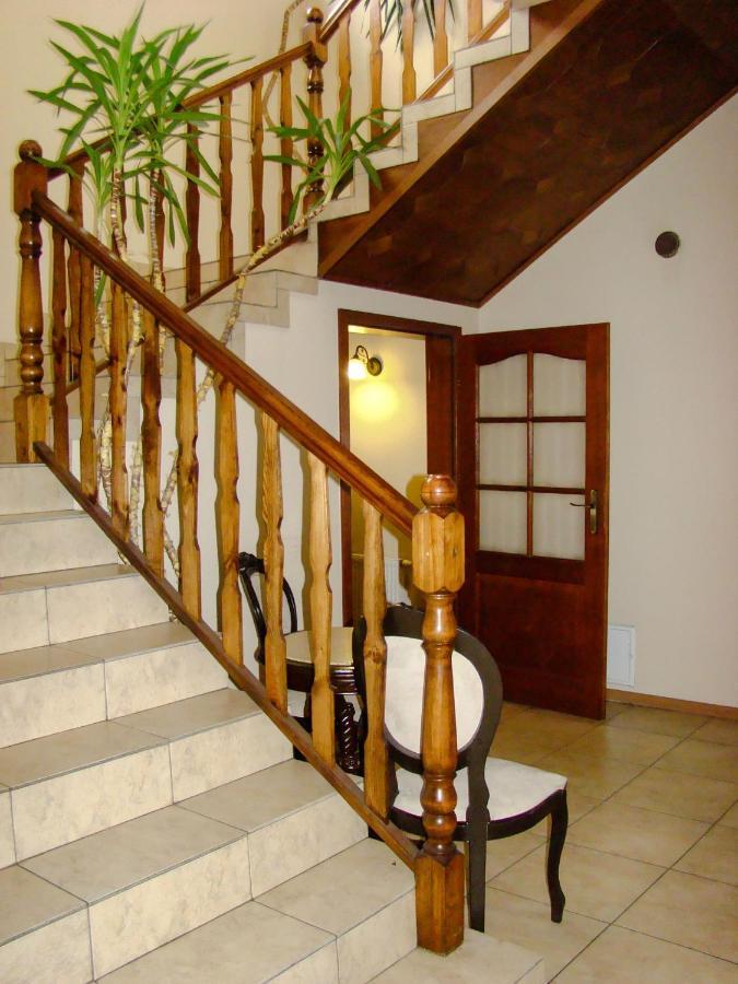 Dworek Zawadzkich Kruszyn  Extérieur photo