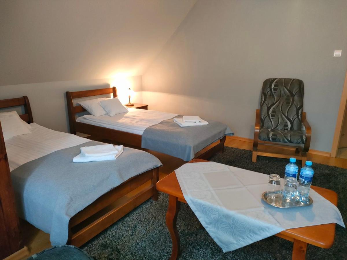 Dworek Zawadzkich Kruszyn  Extérieur photo