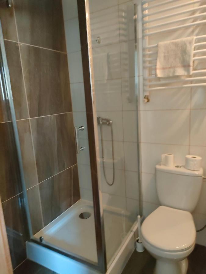 Dworek Zawadzkich Kruszyn  Chambre photo